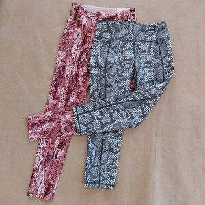 2 Leggings Set Calvin Klein NWT + Betsey Johnson Snake Skin Grey Pink Women's XS